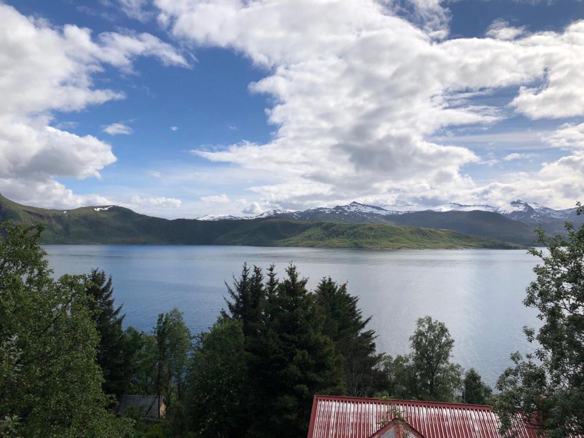 Hus Pa Bakken Appartement Skaland